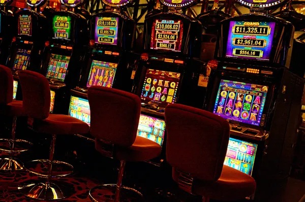 betking88 live dealer studio showing HD camera setup and professional gaming environment